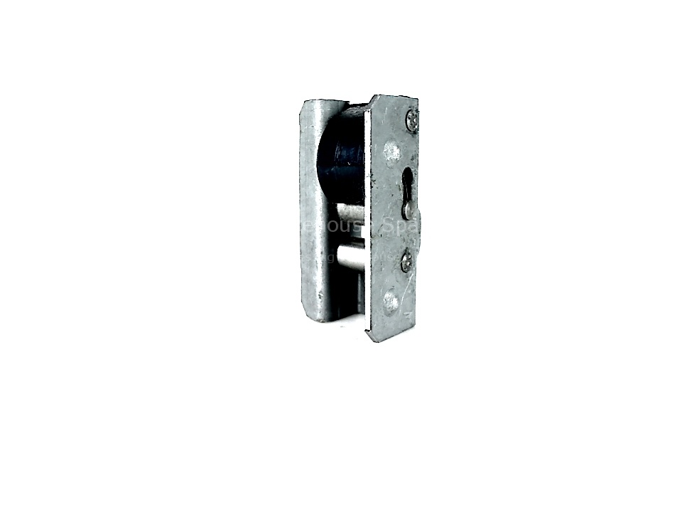 LOCKING DOOR SYSTEM