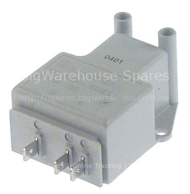 Ignition unit outputs 2 230VAC inlet F6.3x0.8 outlet F2.8x0.8 1,